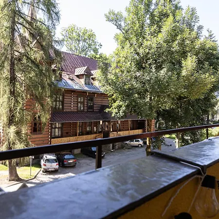 Tatry Prestige Knap By Bookinghost *