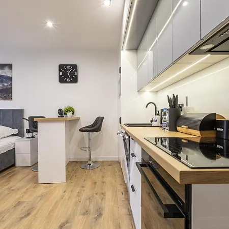 Tatry Prestige Knap By Bookinghost Appartement