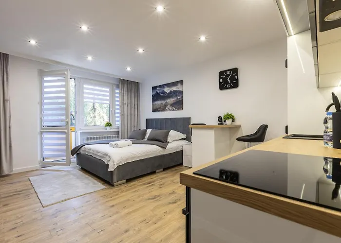 Tatry Prestige Knap By Bookinghost